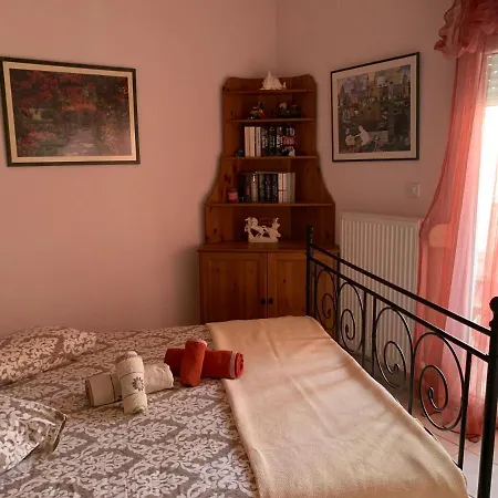 Magdalena & Bambino *